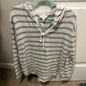 Market & Spruce Striped Hooded Pullover in Light cream and Dark Green